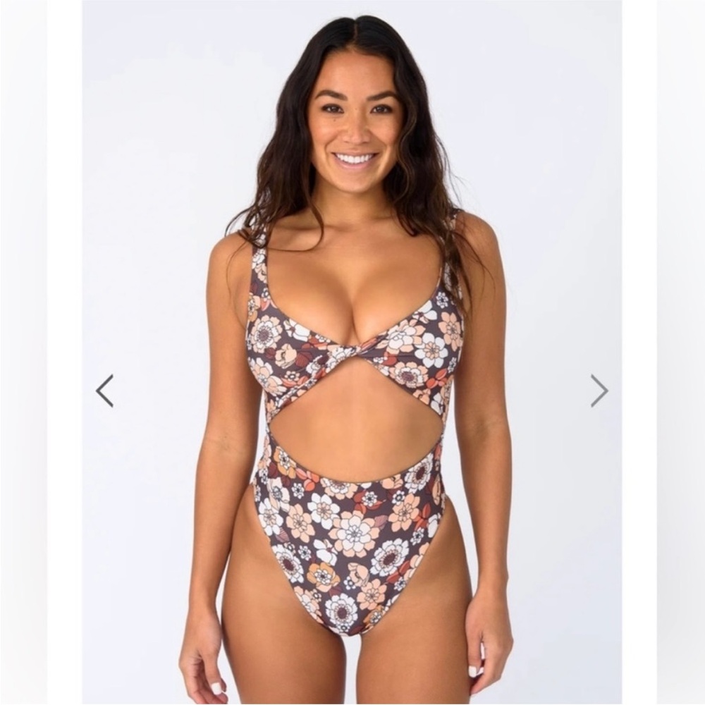 Skatie swim Chloe one piece (Byron)
